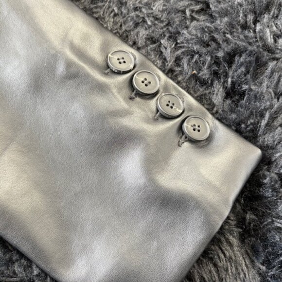 Vici Forever Iconic Faux Leather Cropped Jacket NWT - (M) - Picture 4 of 6